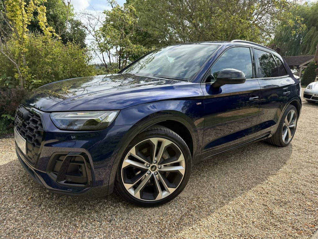 Audi Q5 2L Vorsprung Blue