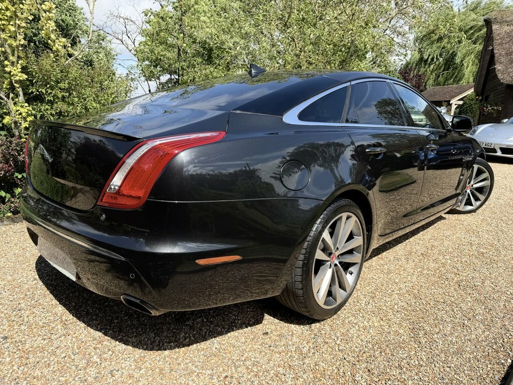 Jaguar XJ 3L Portfolio Grey #5