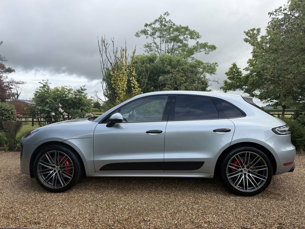 Porsche Macan 2.9L Gts RO21UHZ Silver #3