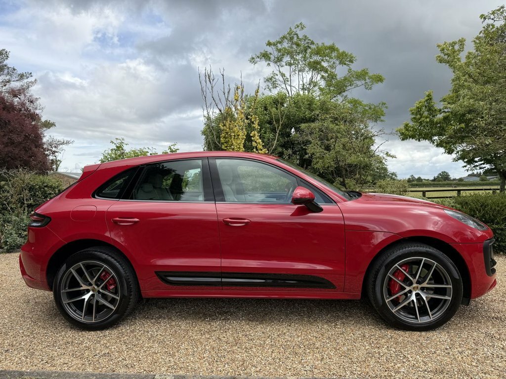 Porsche Macan 2.9L S BW71XDK Red #4