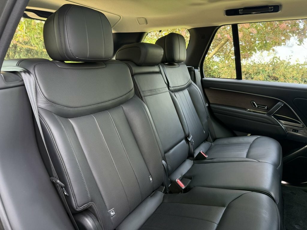 Land Rover Range Rover Autobiography Black #20