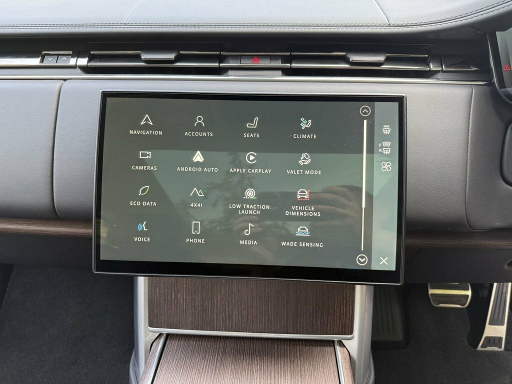 Land Rover Range Rover Autobiography Black #21