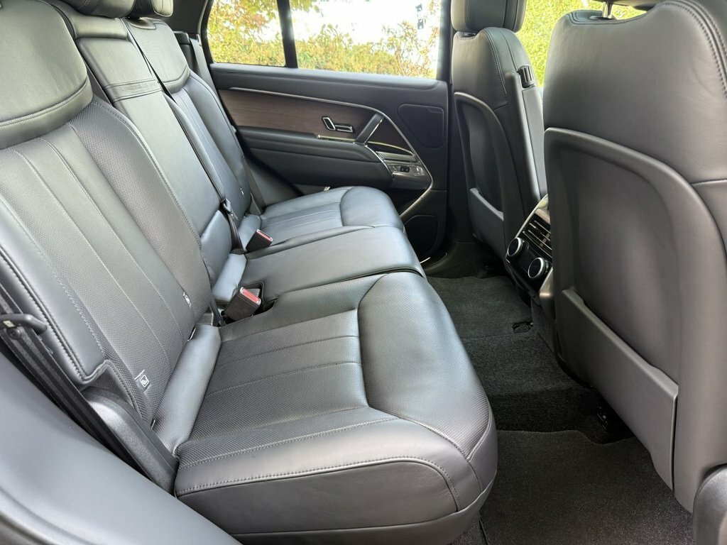 Land Rover Range Rover Autobiography Black #19