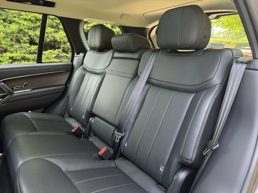 Land Rover Range Rover Autobiography Black #15