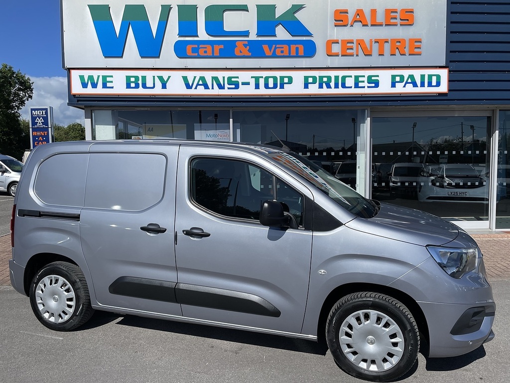 Vauxhall Combo 1.5 Turbo D 2000 Sportive Panel Van Man VU70ZWZ Grey #5