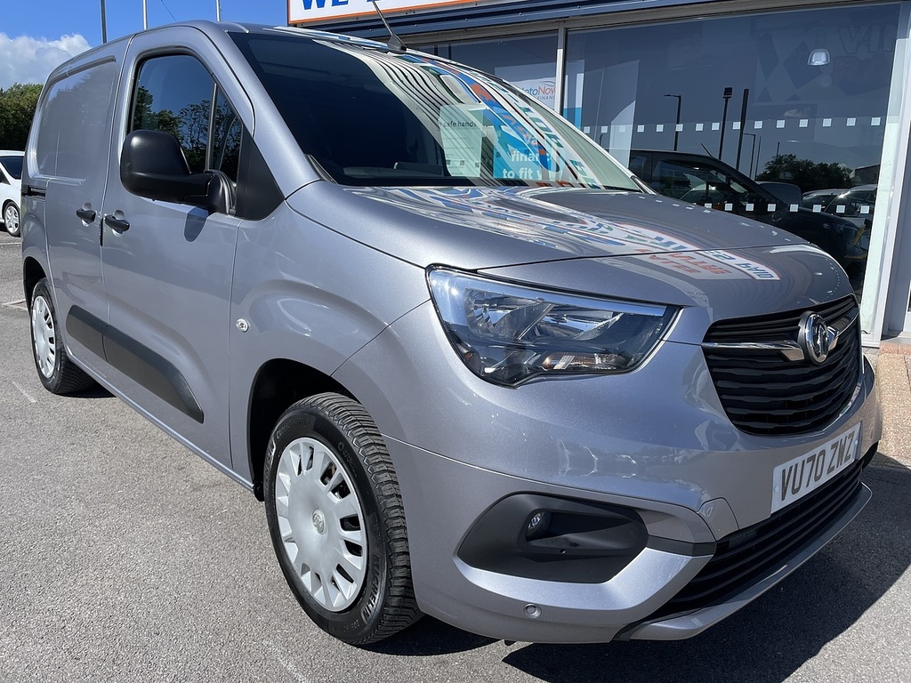 Vauxhall Combo 1.5 Turbo D 2000 Sportive Panel Van Man VU70ZWZ Grey #2
