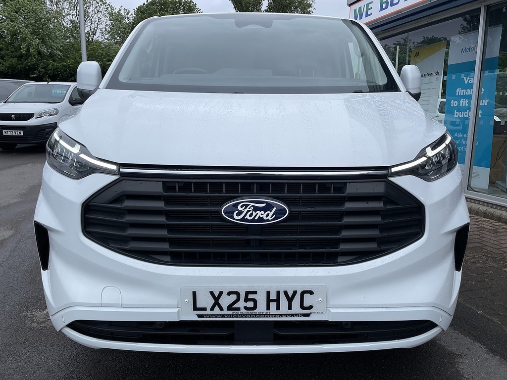 Ford Transit Custom 2.0 320 Ecoblue Limited Panel Van Manua LX25HYC White #3