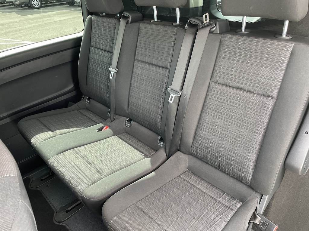 Mercedes-Benz Vito 111Cdi Van White #25