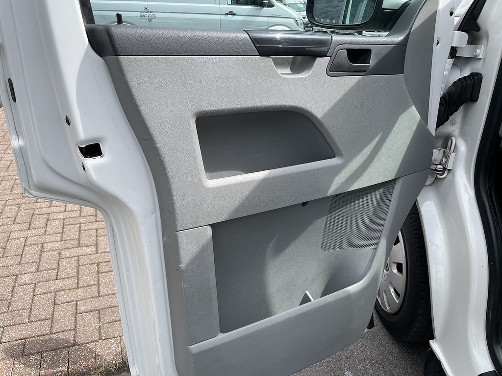 Volkswagen Transporter Transporter T30 Highline 114 Tdi Bluemotion Techno Purple #24