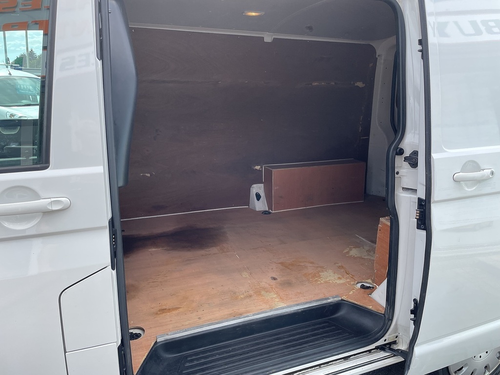 Volkswagen Transporter Transporter T30 Highline 114 Tdi Bluemotion Techno Purple #26