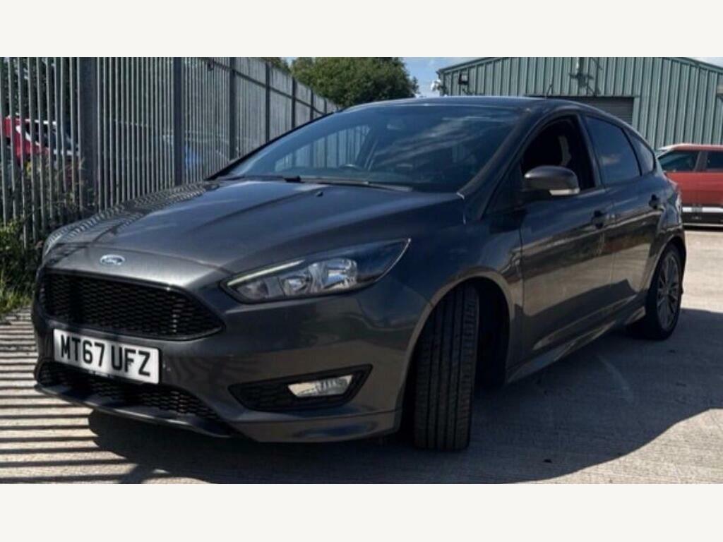 Ford Focus 1.0T Ecoboost St-line Euro 6 S S MT67UFZ Grey
