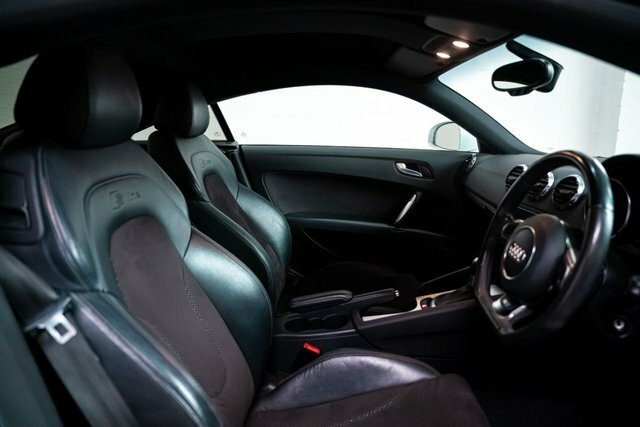 Audi TT 2014 2.0 Tdi Black Edition Coupe S Tron Black #5