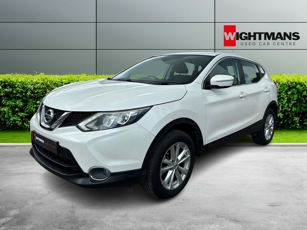 Nissan Qashqai Suv 1.5 Dci Acenta 2014 White #3
