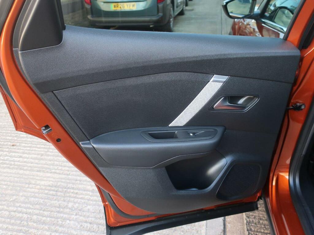 Citroen C4 1.2 Puretech 130 Sense Plus Red #27