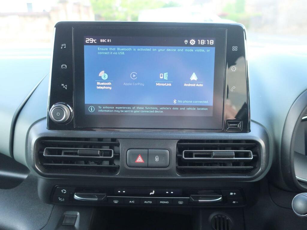 Citroen e-Berlingo 100Kw Flair Xtr M 50Kwh White #19