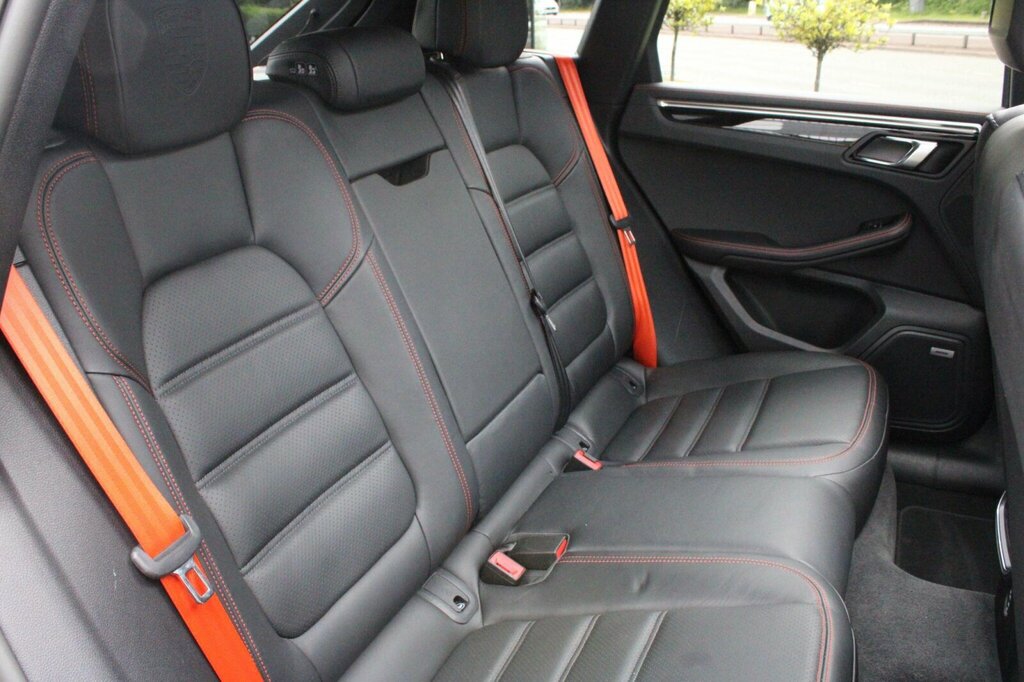 Porsche Macan 5dr Pdk  #54