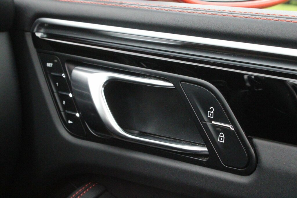 Porsche Macan 5dr Pdk  #34
