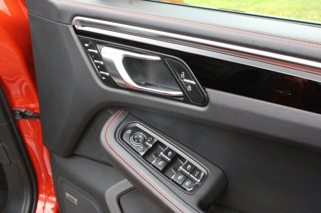 Porsche Macan 5dr Pdk  #22