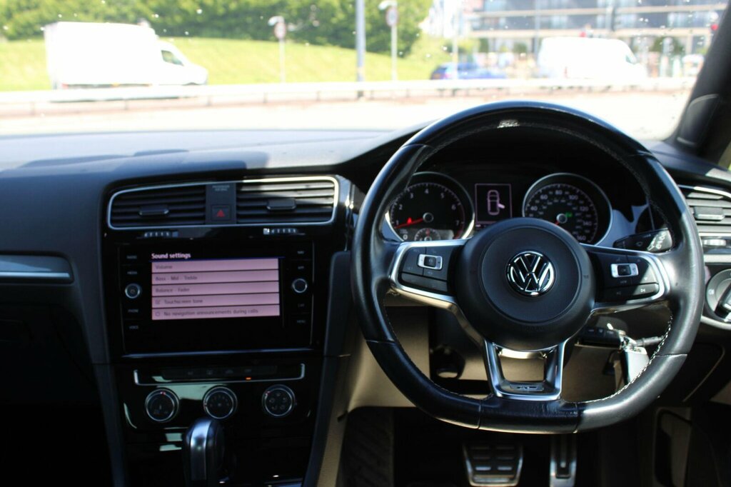 Volkswagen Golf Hatchback 1.6 Tdi Match 2019 Grey #51