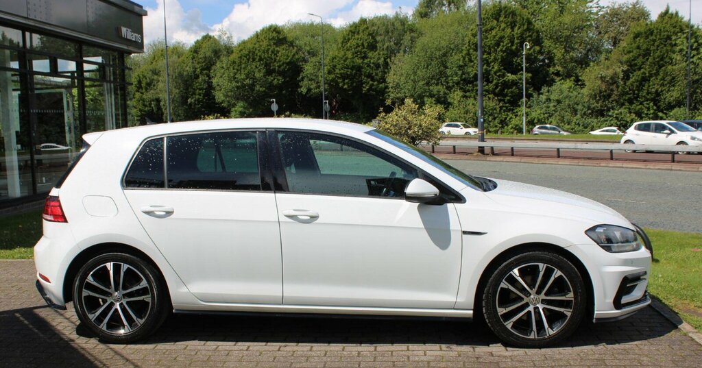 Volkswagen Golf Hatchback 1.6 Tdi Match 2019 Grey #3