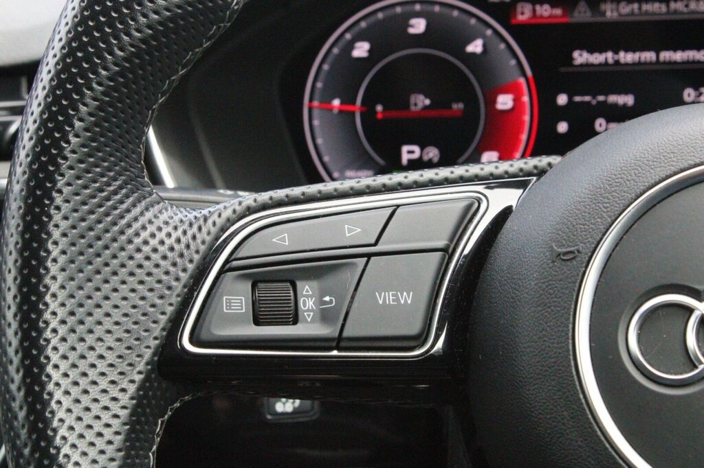 Audi A4 30 Tdi S Line S Tronic  #24