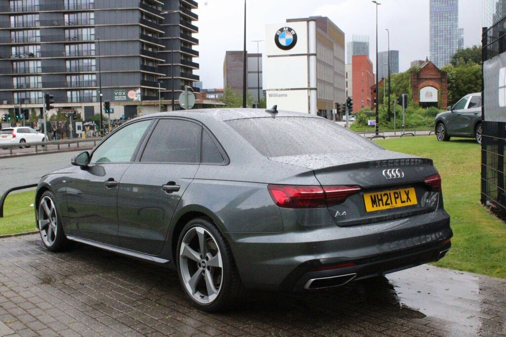 Audi A4 30 Tdi S Line S Tronic  #2