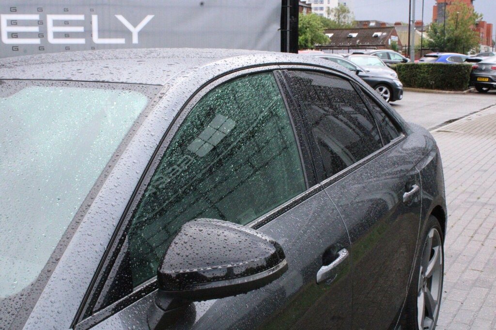 Audi A4 30 Tdi S Line S Tronic  #10