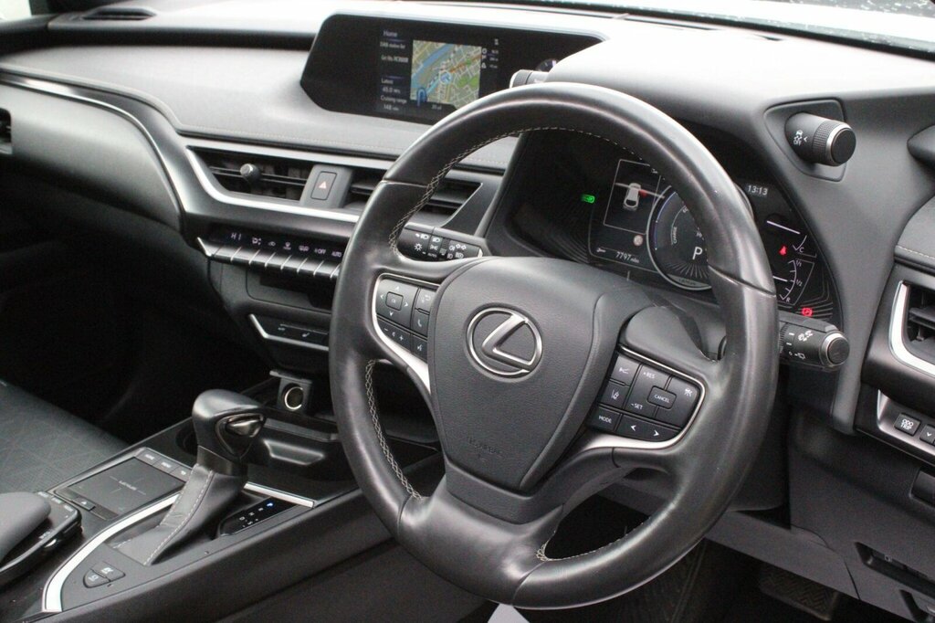Lexus UX 250H 2.0 F-sport Cvt Nav  #19