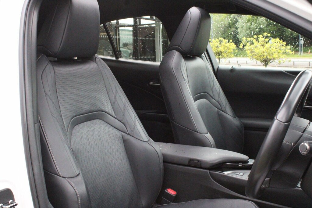 Lexus UX 250H 2.0 F-sport Cvt Nav  #23