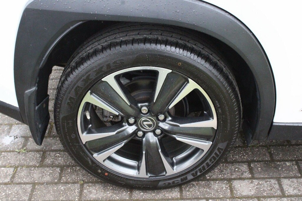 Lexus UX 250H 2.0 F-sport Cvt Nav  #17