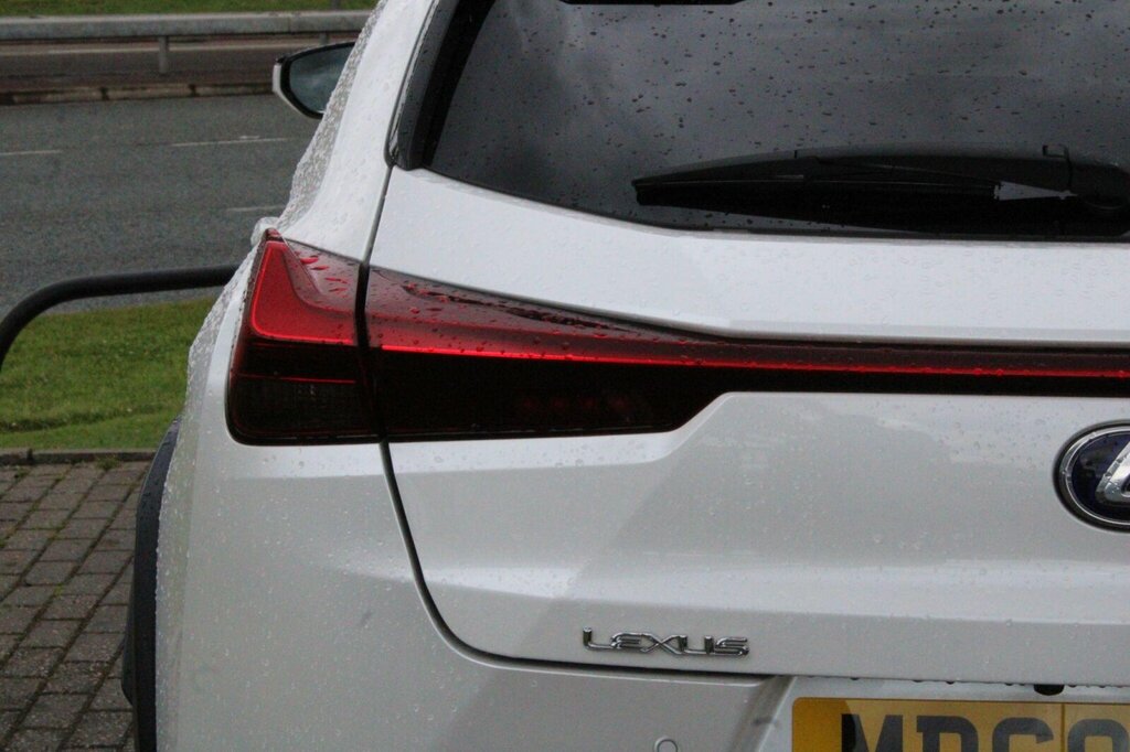 Lexus UX 250H 2.0 F-sport Cvt Nav  #12