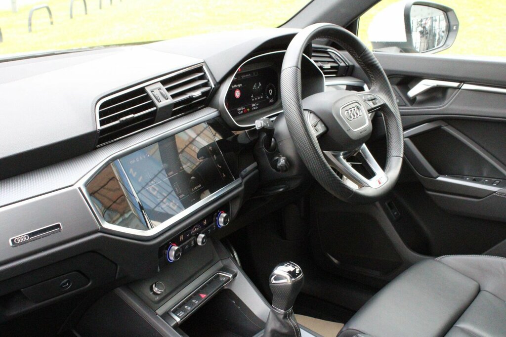 Audi Q3 O Technik 45 Tfsi E 245 Ps S Tronic White #60
