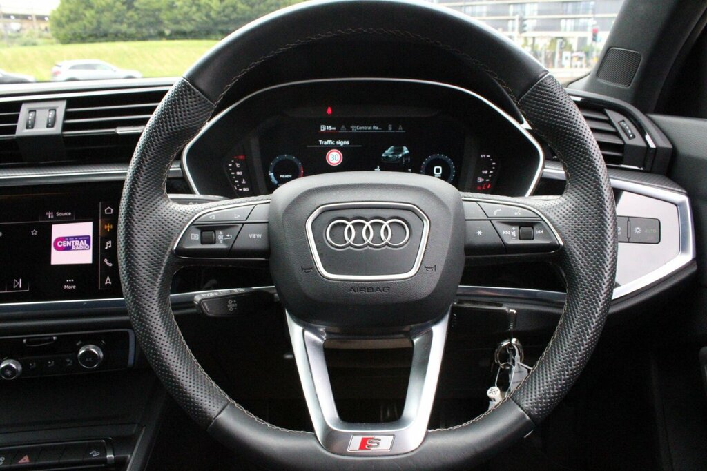 Audi Q3 O Technik 45 Tfsi E 245 Ps S Tronic White #25