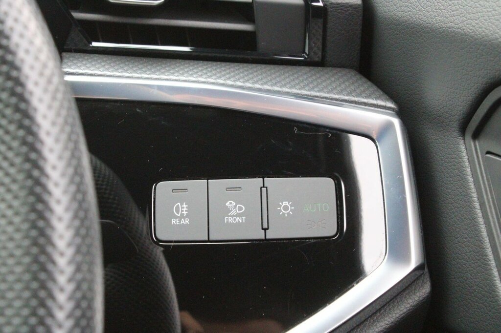 Audi Q3 O Technik 45 Tfsi E 245 Ps S Tronic White #34