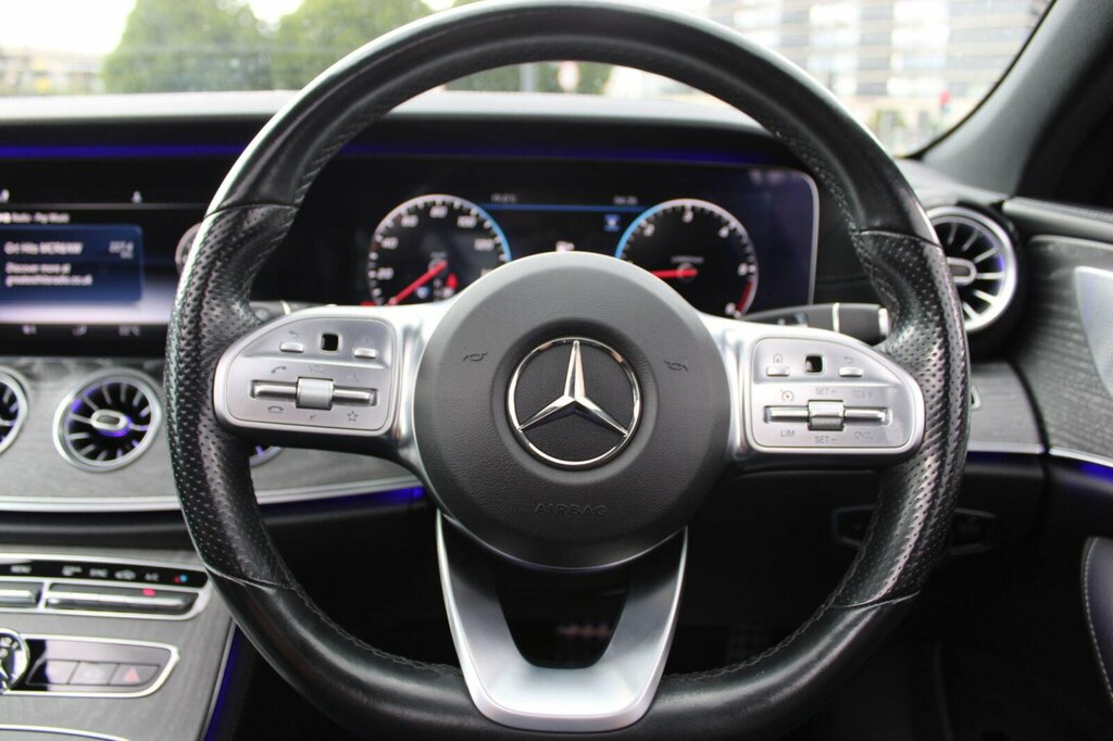 Mercedes-Benz CLS White #24