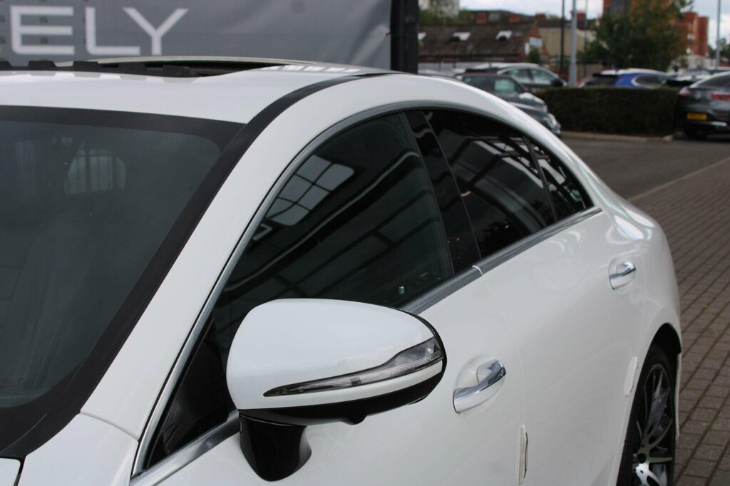 Mercedes-Benz CLS White #9