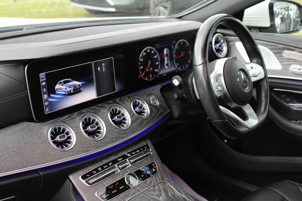 Mercedes-Benz CLS White #58