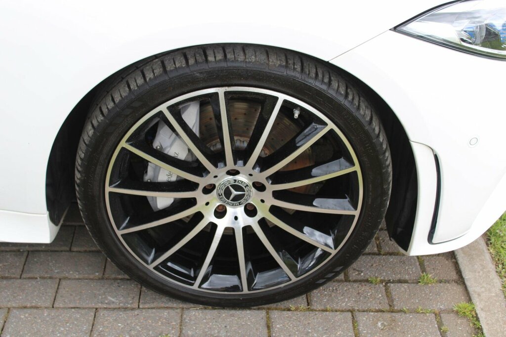 Mercedes-Benz CLS White #18