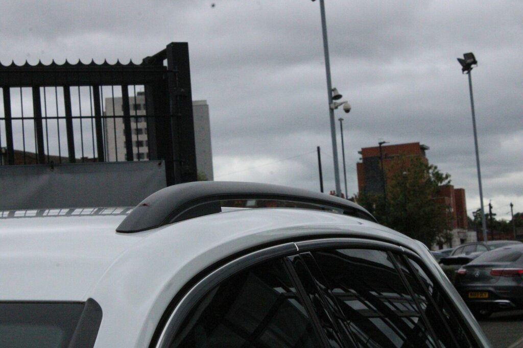 Volkswagen Tiguan Elegance White #10