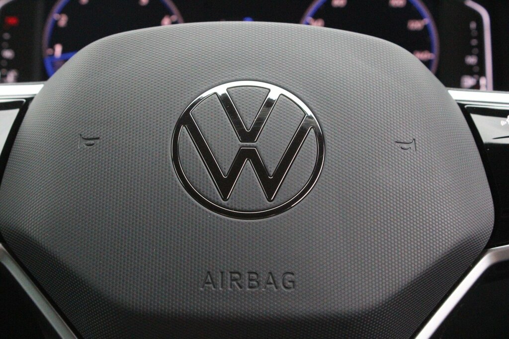 Volkswagen Tiguan Elegance White #28