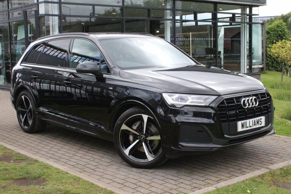 Audi Q7 3L Black Edition Red #1