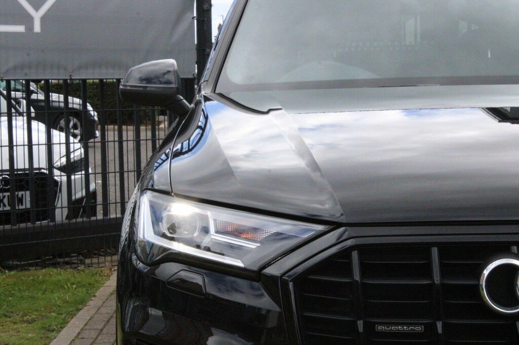 Audi Q7 3L Black Edition Red #6