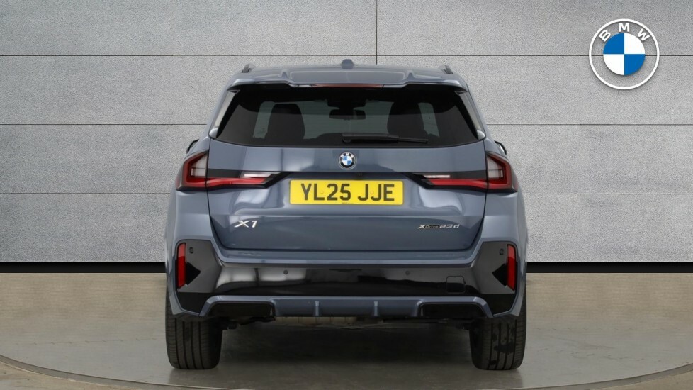 BMW X1 Sdrive 20I Mht M Sport Step Black #15