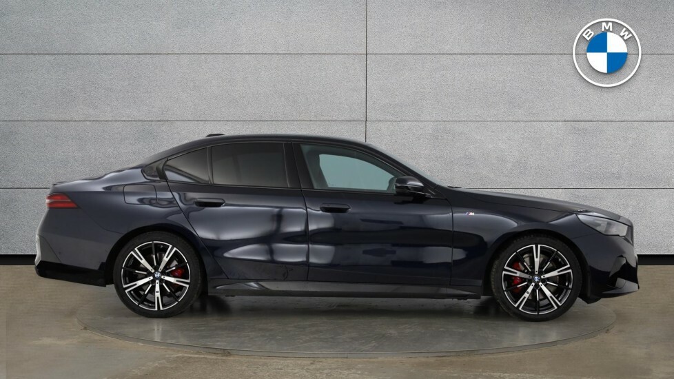BMW 5 Series 530E M Sport Touring Grey #3