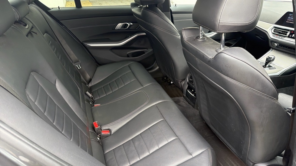 BMW 3 Series 3L Null White #66