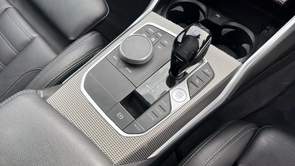 BMW 3 Series 3L Null White #19