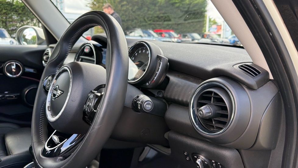Mini Hatch 1.5 Cooper Classic Euro 6 Ss Silver #74