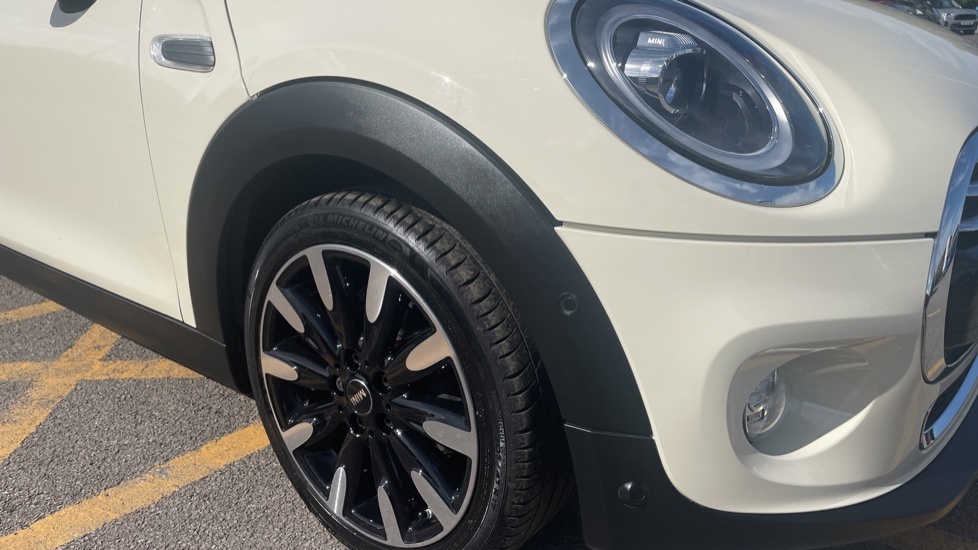 Mini Hatch 1.5 Cooper Classic Euro 6 Ss Silver #26