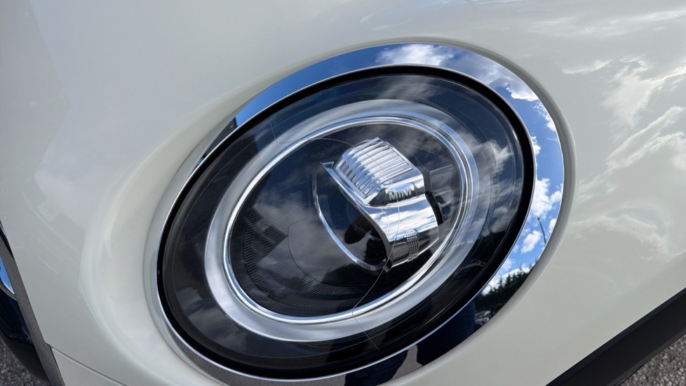 Mini Hatch 1.5 Cooper Classic Euro 6 Ss Silver #57