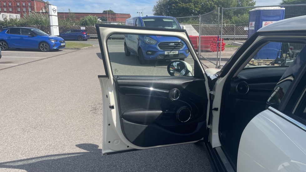 Mini Hatch 1.5 Cooper Classic Euro 6 Ss Silver #46